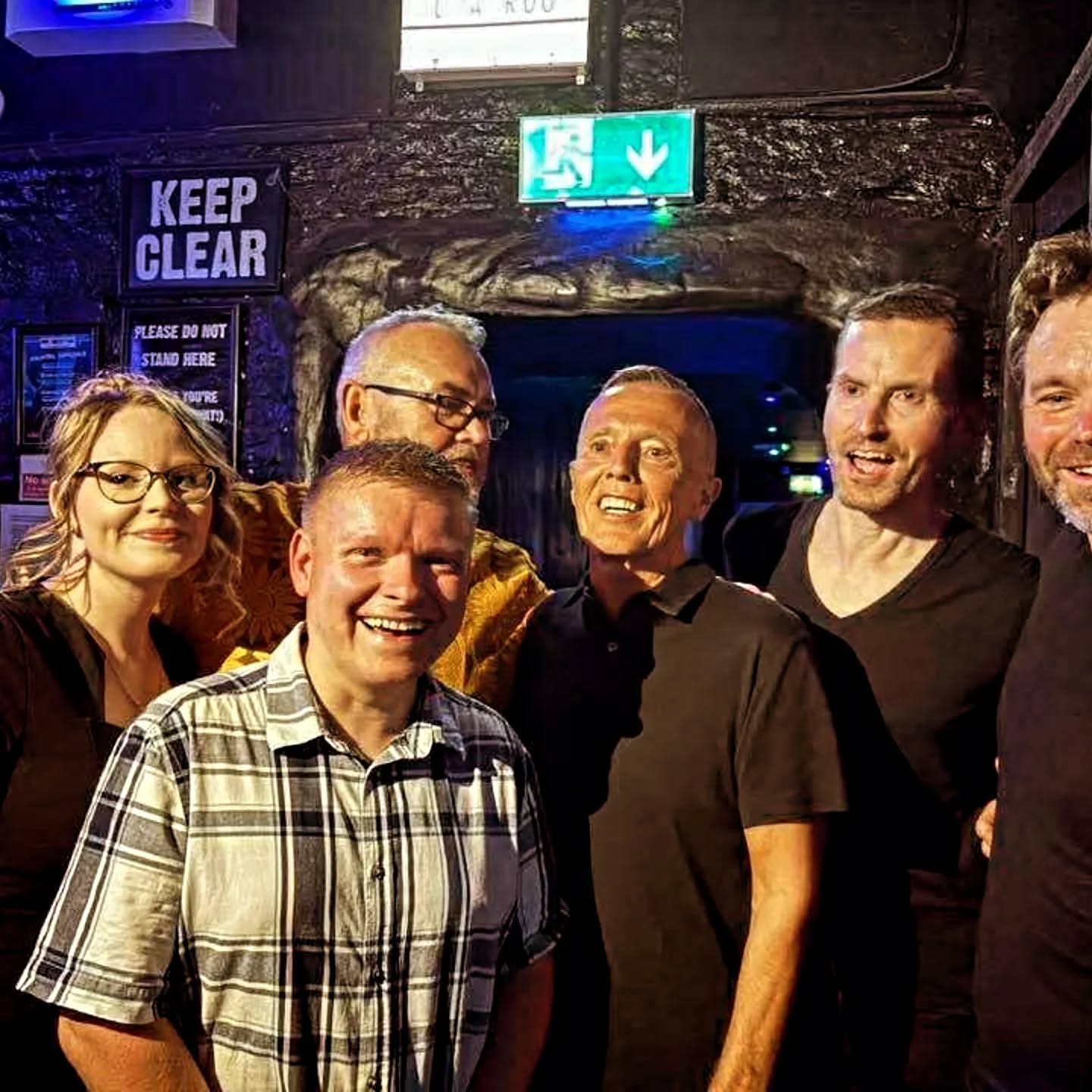 Bristol you were amazing!
Thank you to @fleecebristol for having us and for THE Curt Smith from @tearsforfearsmusic for making an appearance and watching us perform as their tribute band!
#closetotears #tribute #tearsforfears #tributeband