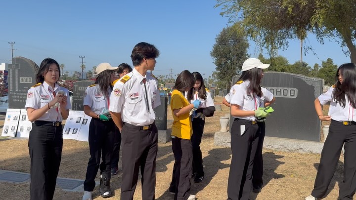 Today, Hwarang members joined the Korean National Association to honor Korean Independence patriots by identifying and cleaning their graves. This meaningful experience allowed us to connect with our heritage in a special way. We discovered a few graves we hadn’t been able to find before, giving us the chance to honor them for the first time. 🇰🇷🕊️