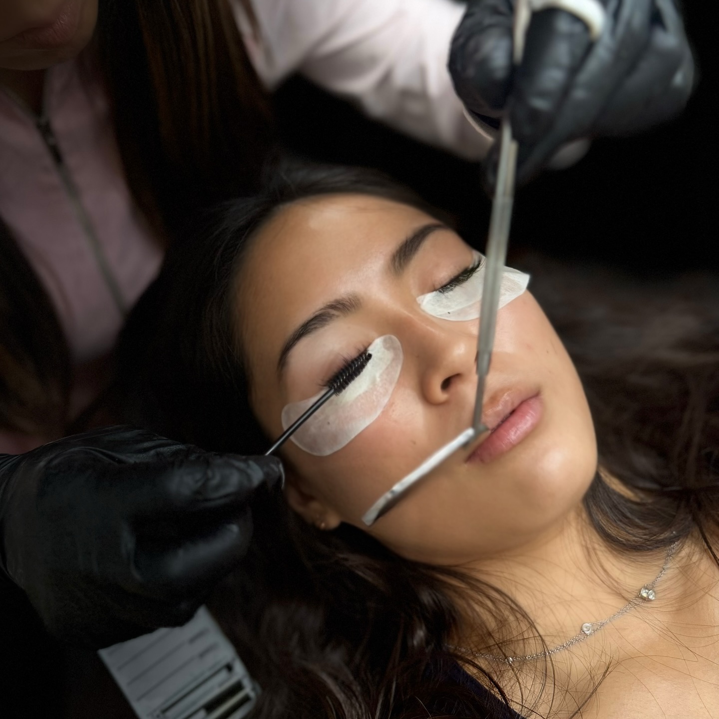 ✨ Detailed, long-lasting eyelash extensions crafted with over 10 years of experience! ✨👀
We take the time to perfect your look using a small mirror for precise design, top-quality products, and no rushed appointments — because every client deserves the best.
#EyelashExtensions #LashesByNozomi #LongLastingLashes #BeautyWithCare #ExpertLashArtist #pasadenalashes #pasadenanails #pasadenahairstylist #southpasadena #arcadia #sumnervacation #vacacion @vpsalonorganic_pasadena