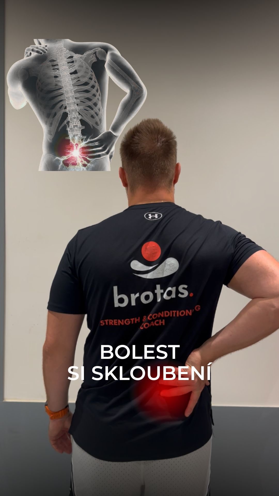 Cviky pro uvolnění SI skloubení 💪🏽💥 Jak na ně?👇🏽
1️⃣ Sidelying Rollout - lehni si na bok, mezi kolena si dej roller a pomalu hýbej v oblasti pánve s drobným sjetím horní nohy dolů a potom zpět směrem vzad. Drž trup stabilní a pohyb je kontrolovaný.
2️⃣ 90-90 Stretch Back Lying - obě nohy v pravém úhlu si polož na lavičku, páteř je dlouhá, dýchej do břicha a nech padat zadek k zemi.
Tyto cviky ti pomůžou snížit napětí v kyčlích a bedrech a pomůžou ti pocitově odemknout celou oblast spodních zad.
Zkus si cviky a dej mi vědět do komentáře, jak ti zabraly.👇🏽
Sleduj mě pro další cviky proti bolesti.🤝🏼😎 Honza
#brotasfitness #brotas #bolest #zada #sijoint
#mobilitakycli #mobilitabederni #zdravakycel #bolestzad #prevencebolesti #conorharris #biomechanika #strenghtandconditioning #trenerpraha #sciencebasedtraining #zdravyzada #kycle #mobilita #rehabtarenink #bedernipater #fyzioterapie #trener #cviceni #posilovani #kentoyafitness #kentoya