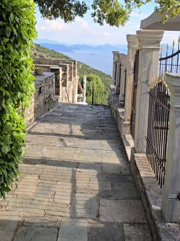 🍷 The only decision you’ll make all week? Red or white.
From 7–13 September, join me in Pelion, Greece for a Hiking & Yoga Retreat where the days roll gently between mountain walks, seaside yoga, fresh Greek meals, and dips in the Aegean.
🌸No planning
❤️ No cooking
🧿No stress
Just moving, breathing, exploring… and letting someone else take care of everything.
Mornings on the trail, afternoons by the sea, evenings with a glass in hand and good company around the table.
A couple of spots are still free — if this sounds like your kind of September, the link’s in my bio.
🌿 Small group • All levels welcome • Men & women • Solo travellers especially welcome 🌿
.
.
.
.
.
.
.
.
.
.
.
#PelionRetreat #YogaRetreatGreece #HikingRetreat #WellnessRetreat #ActiveHoliday #YogaAndHiking #NefeliNineRetreats #hikingandyogaadventures