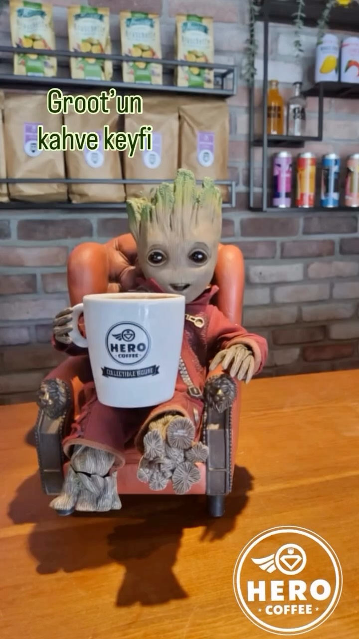 Pazartesi gelmeden Son Kahve Molası 💁🏻♀️☕🥰
Elinde sıcacık bir kahve, akşamın huzuru, tatlı bir sohbet. 🥰
Hero Coffee’de pazar akşamları bir başka ☕️ ❣
“Kahvenizi Süper kahramanlarla yudumlamaya hazır mısınız ?
Hero Coffee & Figür artık açık ! Kahvenizi Marvel & DC figürleri eşliğinde yudumlayın. 🥰
#CoffeeHero
#coffeeandheroes
#figurkafe