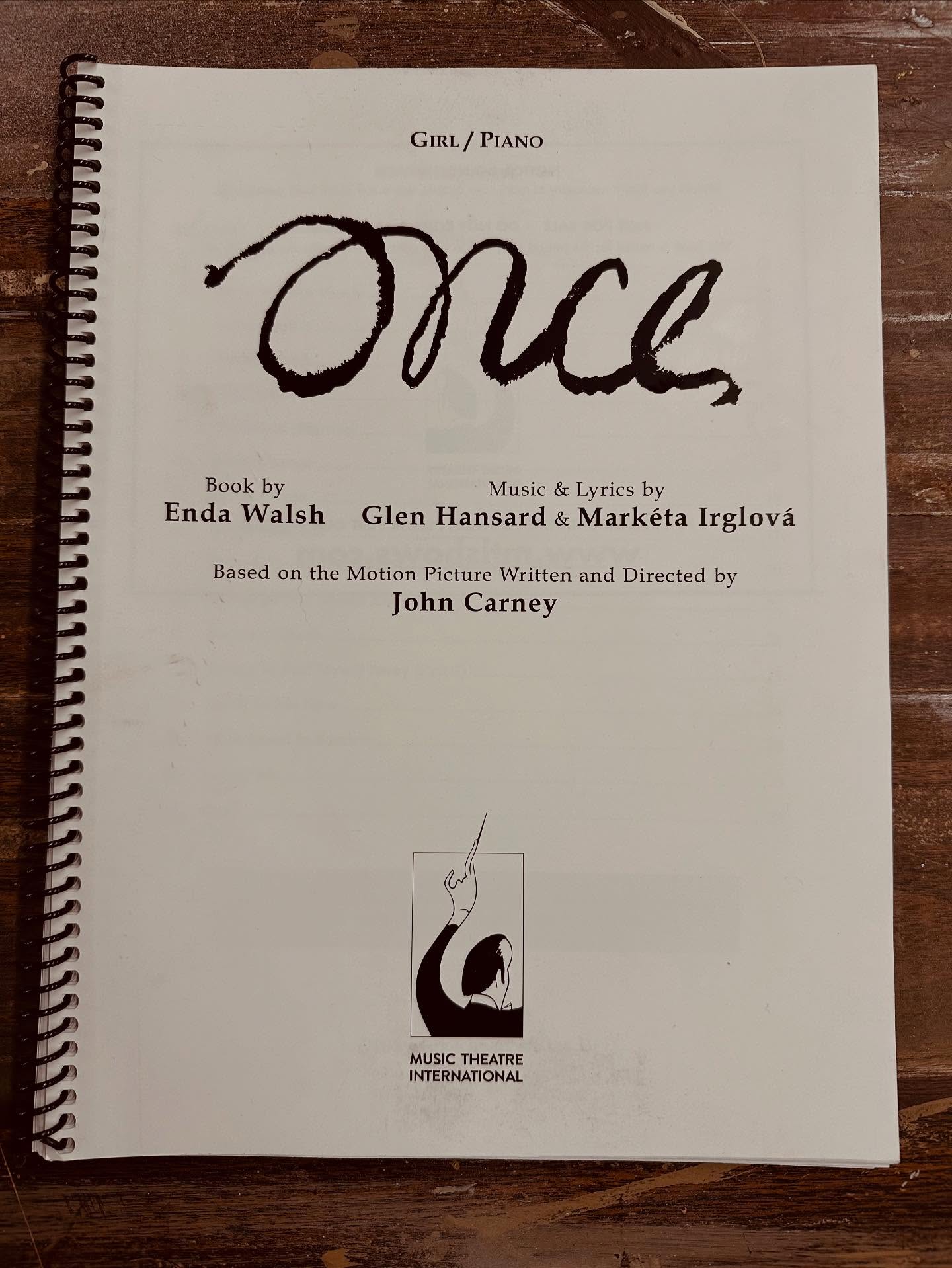 Im very happy to finally get my Hoover fixed 🙃. These first few days of Once rehearsals at @majestictheaterma have been unbelievably uplifting! It is a real privilege to be a part of this brilliant cast of actor-musicians 🪗🎸🎹🪕🥁🎻🎶 assembled by such a kind creative team. My gratitude is boundless. If you find yourself in Dublin (aka West Springfield, MA) September 4-Oct 19, come see us!