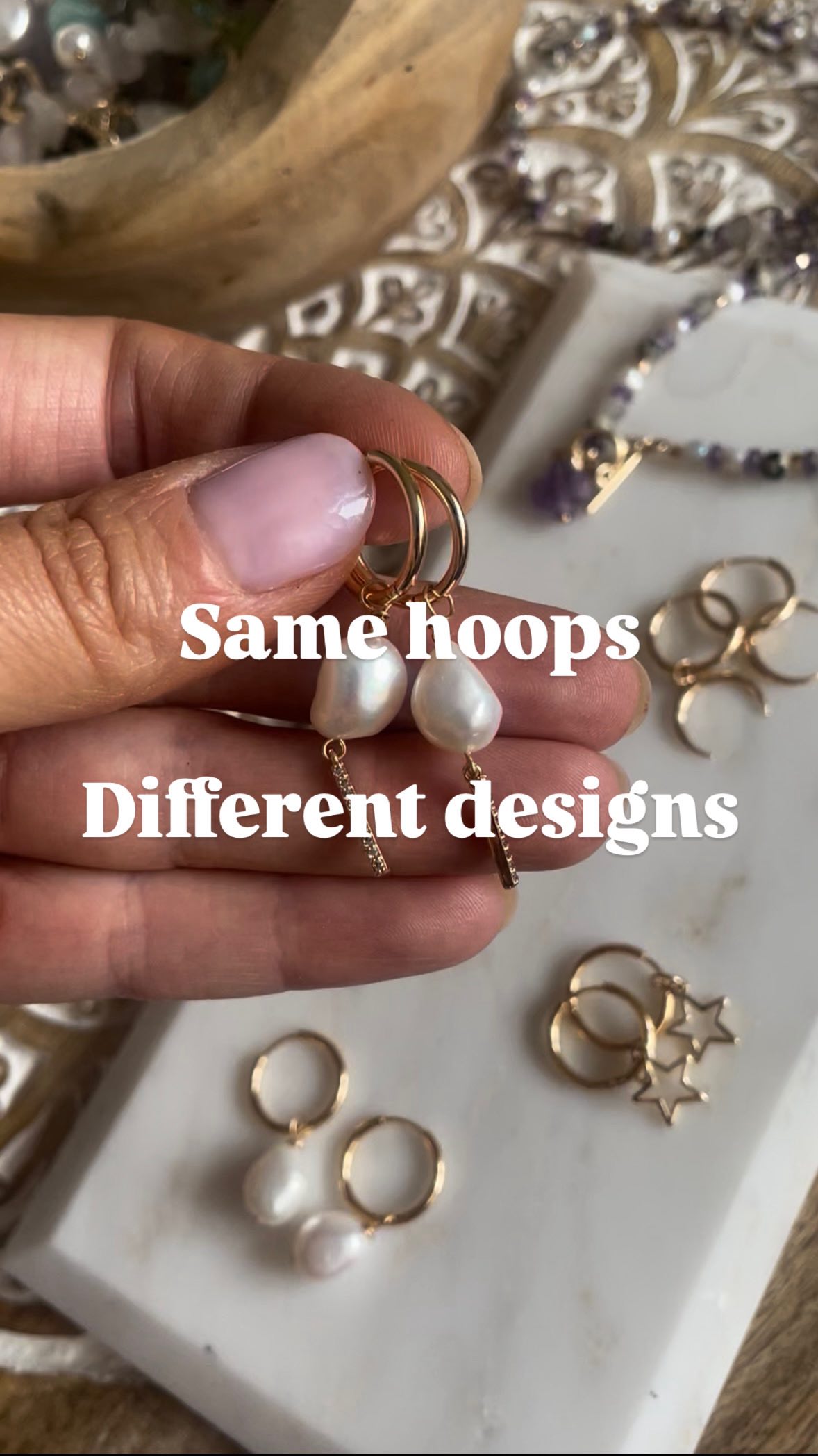 Same hoops, Different Designs🫶🏻
One pair of hoops with endless possibilities🤩
✨Gold plated • Pearls • Gemstones✨
•
•
•
•
#handmadejewellery #handmadeearrings #hoopearrings #jewellerylovers #goldplatedjewellery #pearlearringsَ #gemstoneearrings
