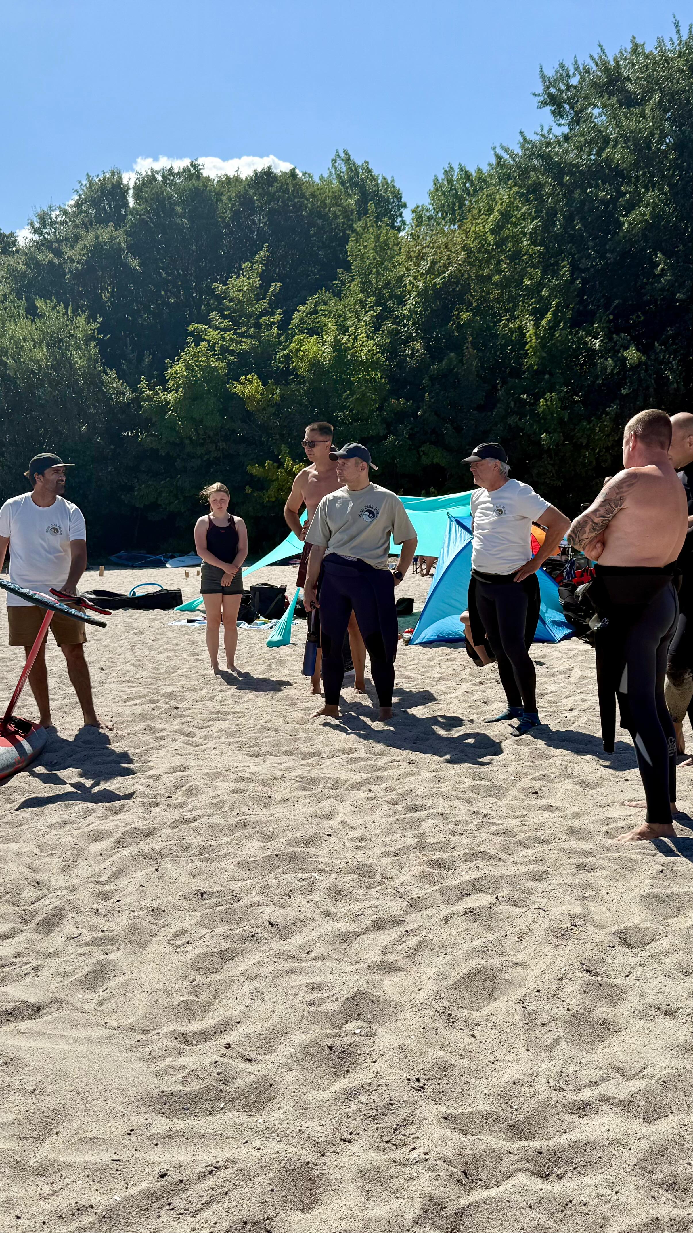 Intro to Waves: Day Camp @ Baltic Sea - Wing Foil Coaching
📍Kühlungsborn
🇬🇧 Join us in one of our Camps and take your first ride on the waves!
Perfect for riders looking to learn the basics of wing foiling in wave conditions. Ready to catch your first wave?
🇩🇪 Mach mit bei einem unserer Camps und reite deine erste Welle!
Perfekt für alle, die die Grundlagen des Wingfoilens in Wellenbedingungen lernen möchten. Bereit, deine erste Welle zu surfen?
🌊 Learn more & book your spot: www.wingclub.world
📲 Follow us for tips and updates: instagram.com/wingclubworld
#wingfoil #wingfoilberlin #wingfoilbrandenburg #wingfoillernen #wingfoillessons #wingfoiltenerife #wingfoilschool #progress #wingfoilwaveriding #wingfoilbrazil #wingfoilers #wingfoilen