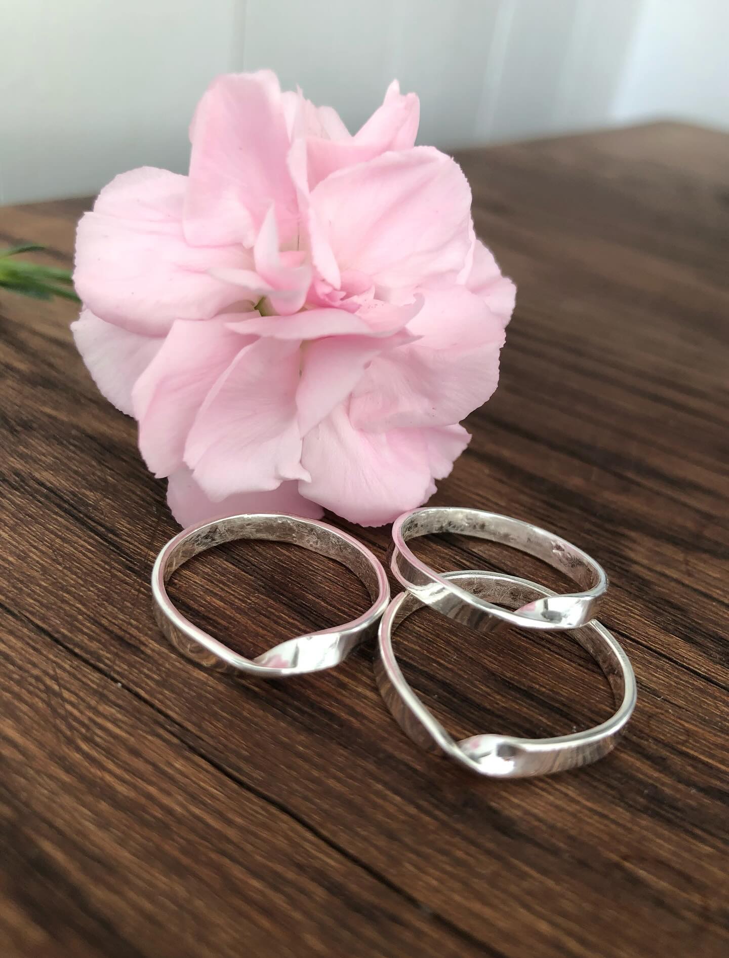 Till helgen har jag öppet igen. Lördag & Söndag kl. 11-15🩷.