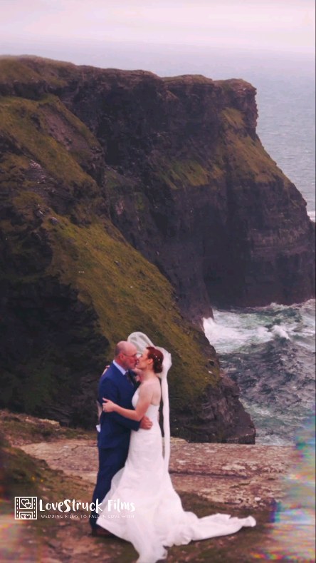 A very special day for Erin and Brian (and Champ!) on the magical Cliffs of Moher!
#LoveStruckFilms
Planner @coastalceremonies
Film @lovestruck.films
Photo @wildandgreenphotography
Content @reel.gra
MUA @smomakeup
Hair @cullkat
Flowers @riona_cleary
Transport @orgaweddingcar
Celebrant @dara.molloy
Music @elainehoganharp @liammonagher
Reception @vaughanspubkilfenora
Music @acoustraband