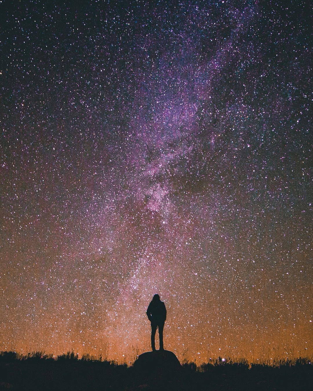 🌠 Tonight’s the night! The annual Perseid Meteor Shower will peak in Norfolk skies, lighting up the night between just before midnight and 5am. The forecast looks clear, so our campers should have the perfect chance to catch one of nature’s most stunning shows. Fingers crossed 💫
Keep your eyes on the stars, who knows how many shooting stars you’ll spot! ✨
#hayfieldhideaways #norfolk #PerseidMeteorShower #Stargazing
#NorfolkNights #CampingUnderTheStars
Images are for illustration purposes only.