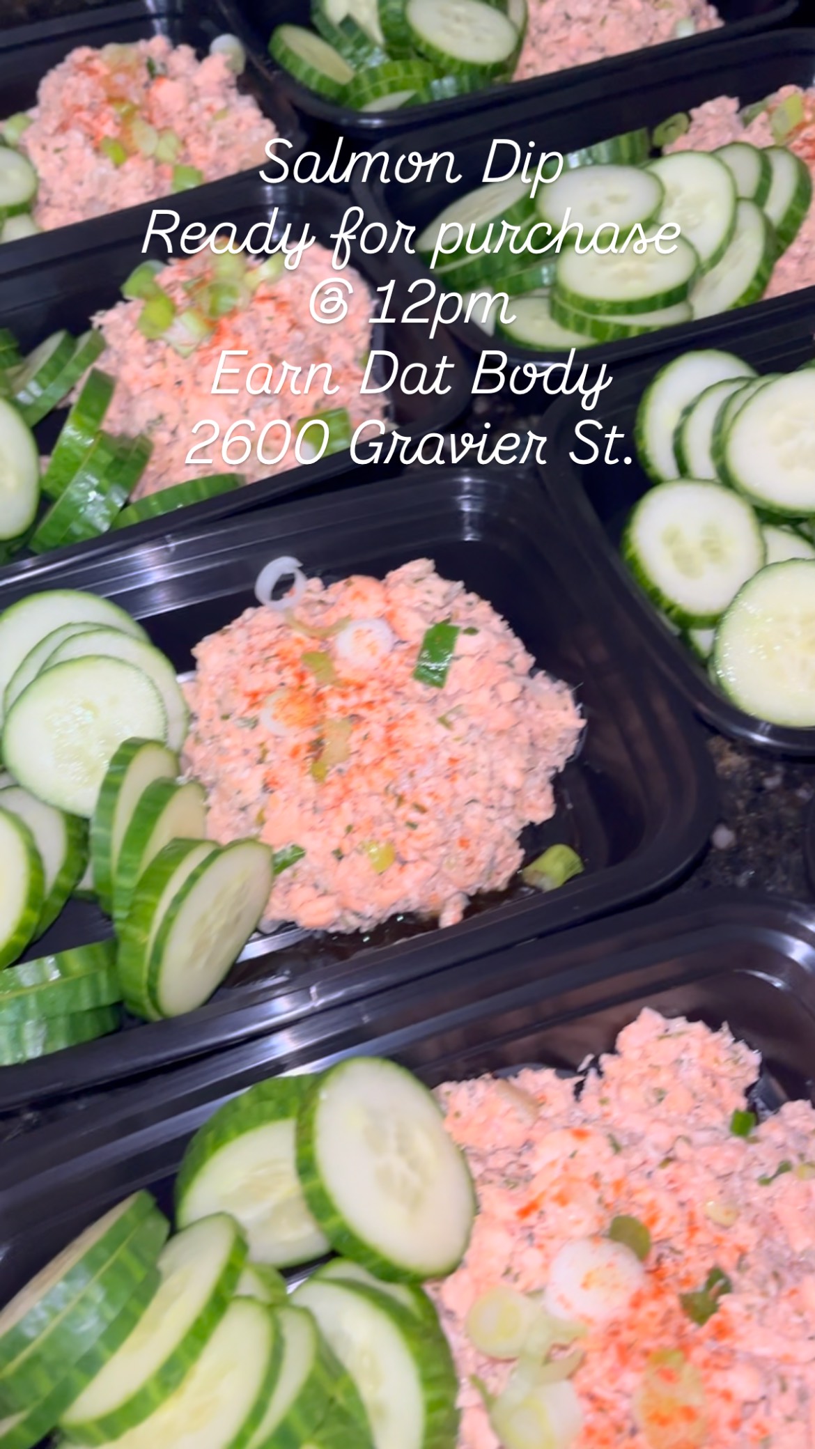 Available @earndatbodynola
•
#salmon #dip #cucumbers #healthyneauxla #gym #workout #mealprep #neworleans #louisiana #greenonion #fitness #healthy