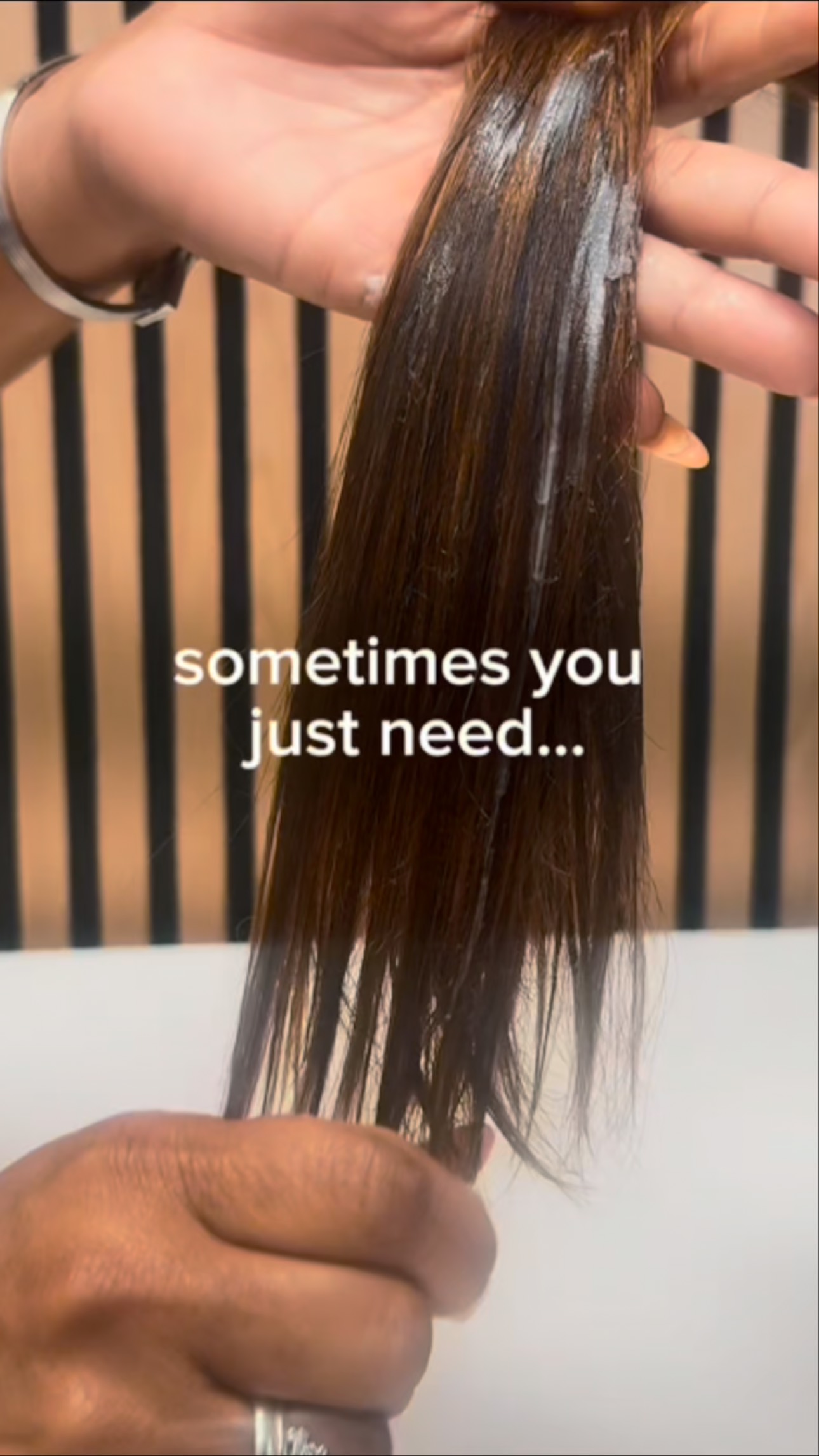 KUZ your hair💋with Deep Mask magic!
Rebuild, hydrate & shine with stem cells, Sacha Inchi oil & silk proteins.
Your secret to strong and glossy hair💛
#kuzyourhair #selfcarevibes #glossyhair #glowup #luxuryhaircare #hairgoals #healthyhair #bffgoals