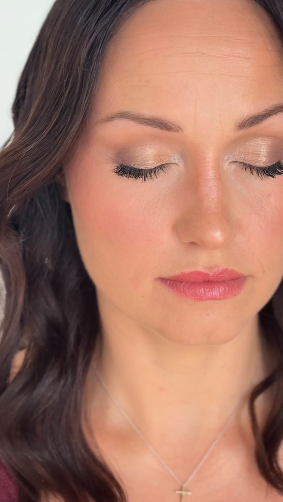 Wunderschönes Styling von der lieben Christina 🥰 #brautstylingbielefeld #brautmakeup #heirateninbielefeld #brautfrisur #kosmetikstudiobielefeld #beauty #trauzeuginstyling