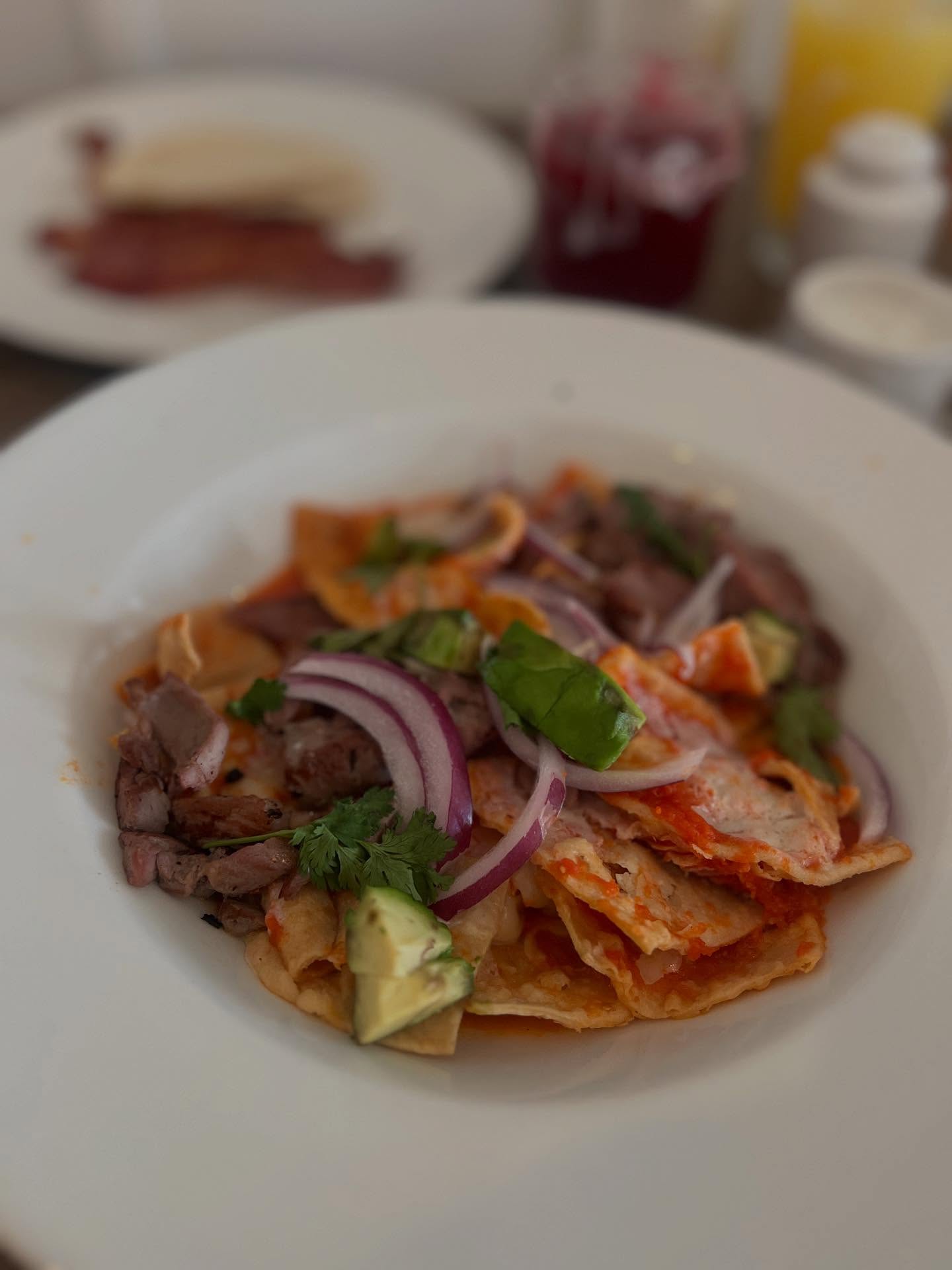 Good morning Chillaquilles! Room service breakfast is the best! #gourmetinclusive #margaritavilleislandreserve
Do you go out for breakfast or order in room service when you’re at a resort?