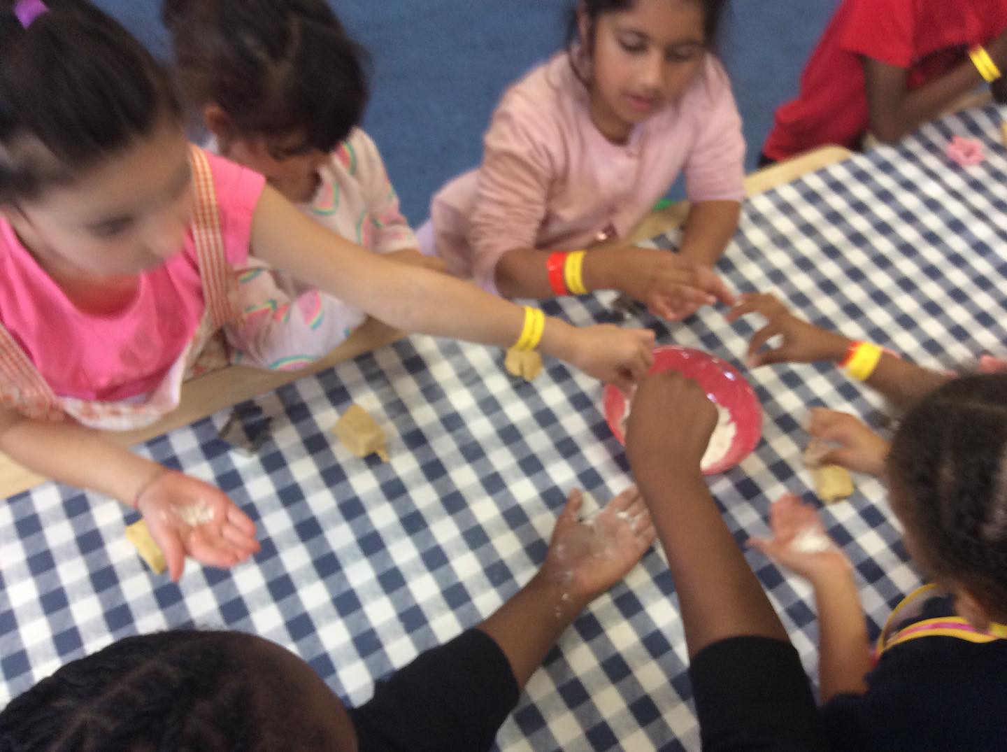 Week Two. Thursday. Cookery class with Head Chef. Balloon treasure hunt. Name fruits and vegetables . Free play. #cookeryclass #biscuitmaking #balloontreasurehunt #namefruitsandveggies