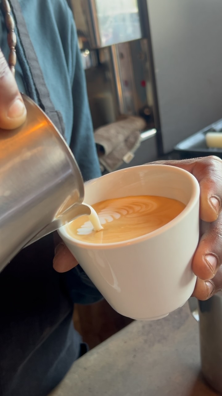 Smooth as silk ✨
#coffeelover #cappuccino #coffee #coffeeshop #supportlocal #coffee #explorepage #supportsmallbusiness #explore