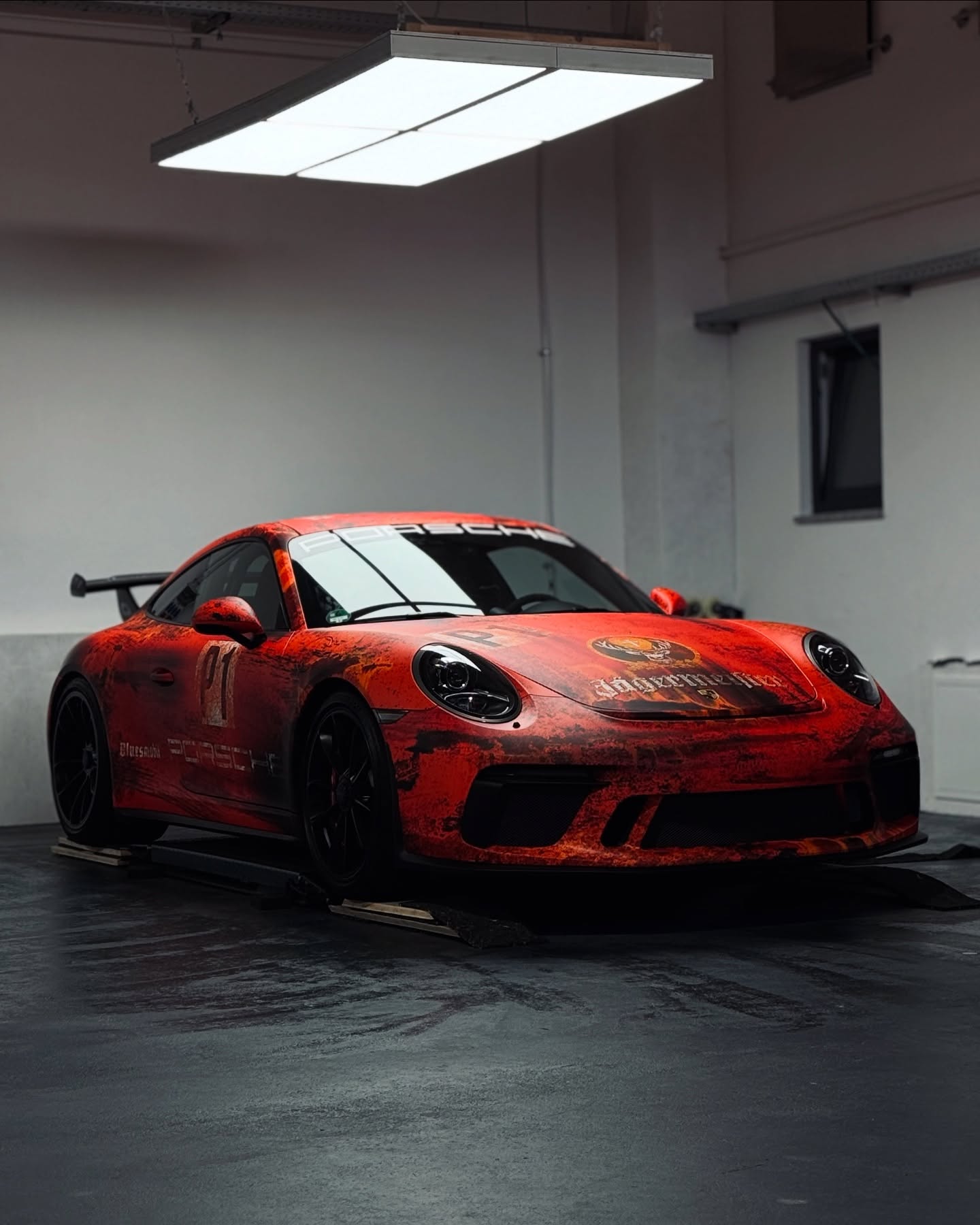 🚀Porsche 991.2 GT3
in full Jägermeister design – printed wrap with a stealthy matte finish.
Topped with ceramic coating for extra durability & style. A racing legend reborn for the streets.🏎️
#porschegt3 #porsche991 #porschewrap #jägermeister #digitalprintwraps #mattewrap #ceramiccoating #racinglegend #supercarstyle #porschelovers #porschefamily
