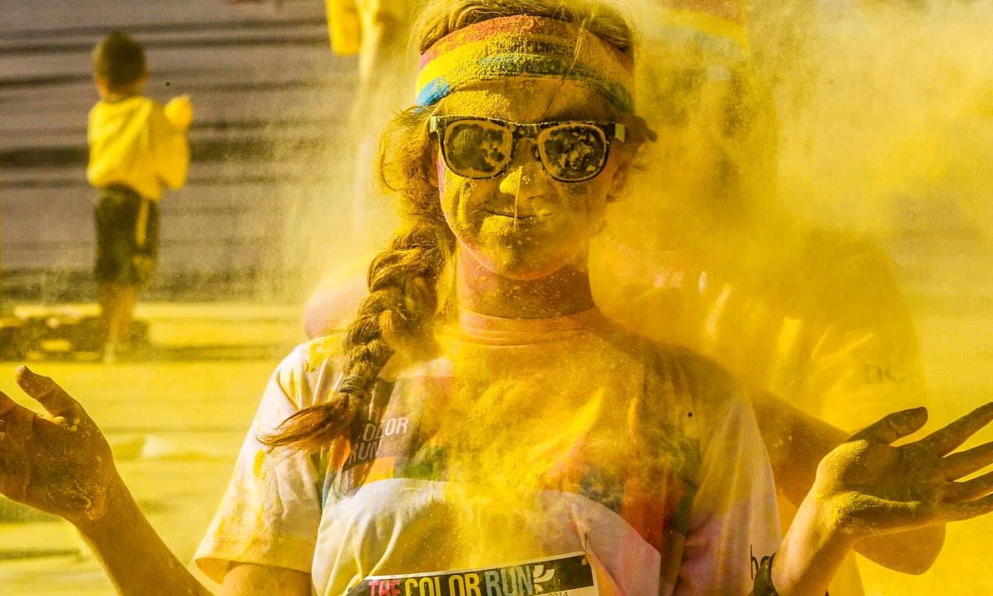 With the Baloise Color Run you don’t have to prove anything to anyone or overexert yourself. If you want to run fast, run fast. If you want to walk, that’s allowed too. It’s all about having fun.
There is no time measurement in the Baloise Color Run and therefore there is no time limit for when you cross the finish line. The main thing is that you arrive very colorful🌈🌈.
#colorrunluxembourg #thecolorrun #baloise
#TheBaloiseColorRun2025 #BaloiseColorRun