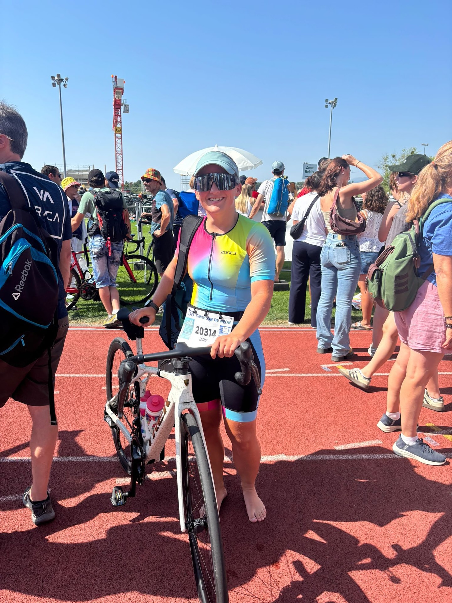 Congratulations to our athletes who were racing this past weekend both home and abroad 👌
At T100 London we had both Marc and Martyn completing on local roads 🏊♂️🚴🏻♂️🏃
At the Nyon Triathlon in Switzerland, Zoe finished, improving her previous best time on this course by 11 minutes 🤩
#triathlon #swimbikerun #t100 #t100london #nyontriathlon #nyontri #coaching #performance #personalbest #4performanceuk
Team: @jon_warren_tri @sunshine_nutrition_ @aspiresportpsych_pt @kp_trail_adventures
Partners: @youngagain_cycles @otesportsgb @nrgchains @rideparcours @zone3official @bikeboxalan @completephysio @nopinz @thealtitutecentre @evolve.aero