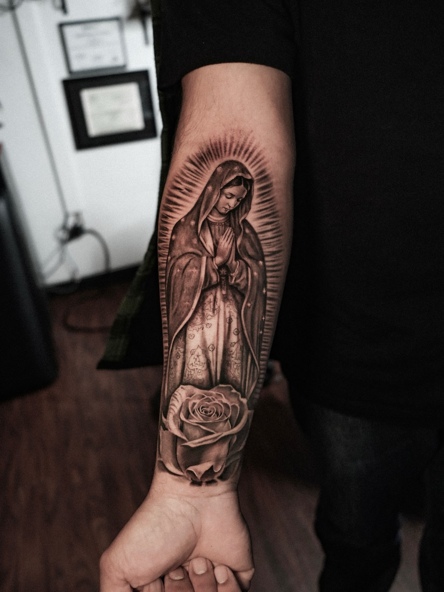 ✍🏽Artist: Lalo V @inkbylalo
🗓️Books: OPEN
To book: DM/text/email him directly
📧inkbylalov@gmail.com
📱 (408)843-7441
💲Deposit Req
•
•
•
#bayareatattooartist #marsink #marsinktattoo #california #bayarea #tattoos #portraittattooartist #sanjosetattooartist #gilroytattooartist #morganhilltattooartist #portraitartist #realismtattooartist #blackandgraytattoos #blackandgraytattooartist #sanjose #bayarea #blackandgrayrealism #fullsleevetattoo #realismtattoo #portraittattoo #armtattoo #religioustattoo #sanjose