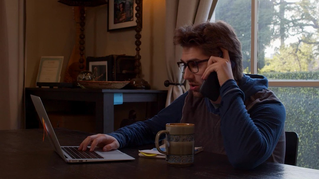 Holiday Wi-Fi Can’t Handle Your Zoom?
Holiday rentals are great, until the Wi-Fi crashes mid-call.
Skip the stress and book a Comworks meeting room or day pass in Loughrea.
Fast, reliable, professional.
We’ve got the bandwidth you need. 😉
#Loughrea #RemoteWork #DigitalNomad #comworks