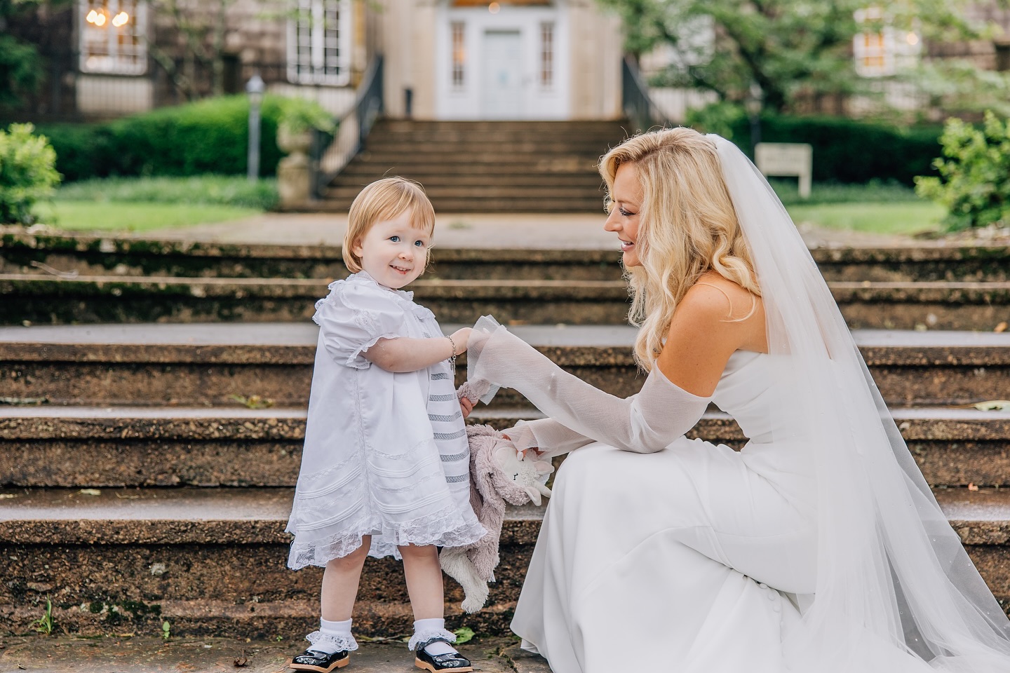 Can we take a moment to appreciate these gloves?! 😍
Your wedding dress may be the star of the show, but the right accessories? They’re the scene-stealers that make the story yours.
Think about it, your veil, jewelry, shoes, or even a bold hairpiece aren’t just “finishing touches.” They’re little love notes to your personality. Whether you’re drawn to heirloom pearls, a glittering statement earring, or sneakers that speak to your playful side, these details tell guests who you are without you saying a word.
On your wedding day, don’t just accessorize, PERSONALIZE!
Because when every detail feels authentically you, the whole day shines even brighter.
Photography by @whitneybriscoephotography
#weddinginspo #weddingtips #weddingdressinspo #weddingplanningadvice #alabamaweddingplanner #weddingplanningtips #southernweddings #alabamaweddings #engagedandinspired