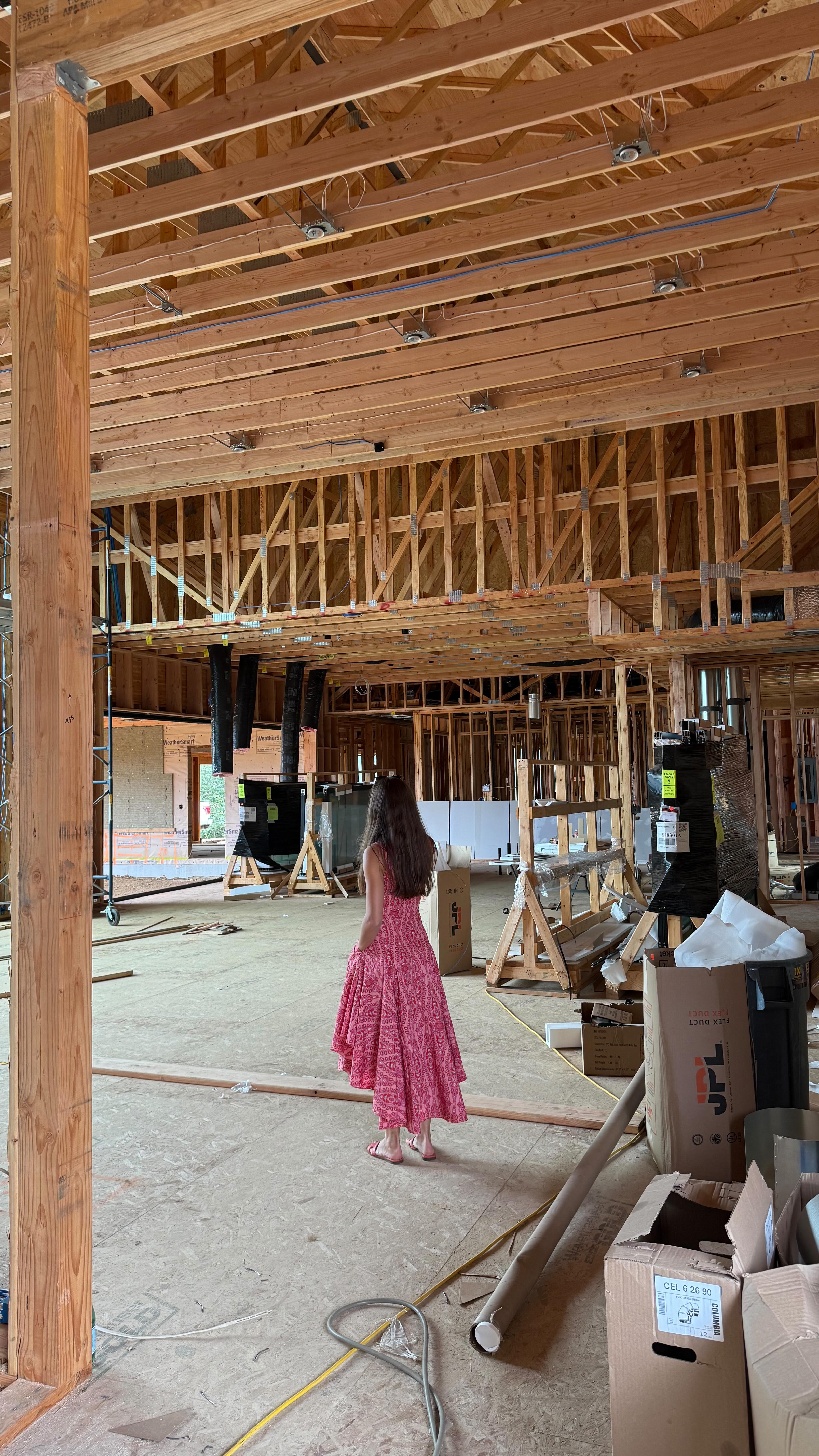 Just wrapped up an amazing work trip to Portland ✨ It’s always so exciting to see my design project coming to life! Every detail is coming together beautifully, and I couldn’t be more grateful for the incredible team making it happen. 🙌 The days flew by, but every moment was filled with creativity, collaboration, and a shared vision. Can’t wait for the next visit! 🖤 #DesignInProgress #PortlandDesign #InteriorDesignLife #DreamTeam