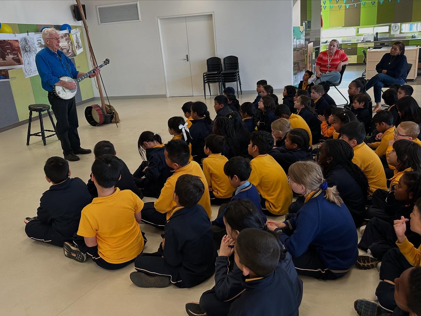 🎶🎨📜 On Wednesday, our Year Three children stepped back in time for a powerful ‘First Nations. First Fleet. First Contact’ incursion. Through music, visual art, and storytelling, they explored two perspectives of Australia’s early history — from Indigenous songs before colonisation to convict tales and first encounters. An unforgettable journey of voices, images, and stories that brought the past to life. 🌏✨ #FirstFleet #FirstContact #Year3History #LivingHistory #AustralianHistory #MusicAndStorytelling