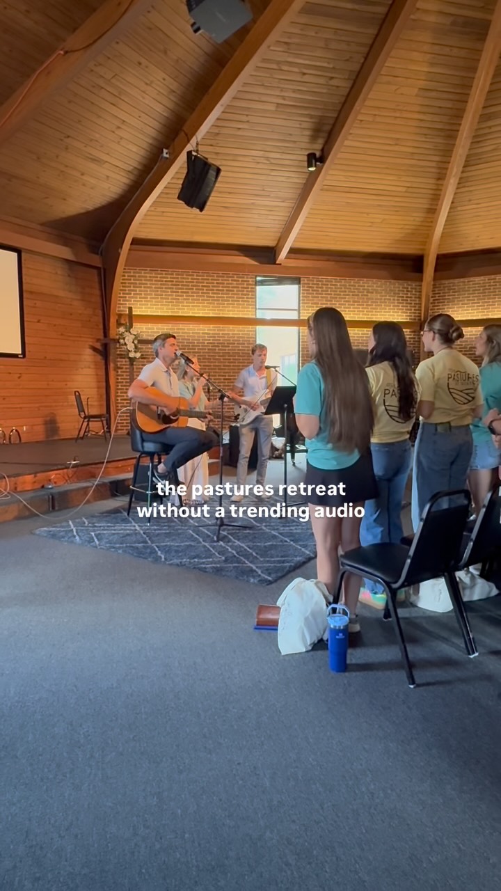 a weekend of real moments. real stories shared. a real God who longs to walk with freshmen through every step of college. This weekend was unforgettable! 🥹🙌🏻💚
#universityofkentucky #ukclassof2029 #faithandcommunity