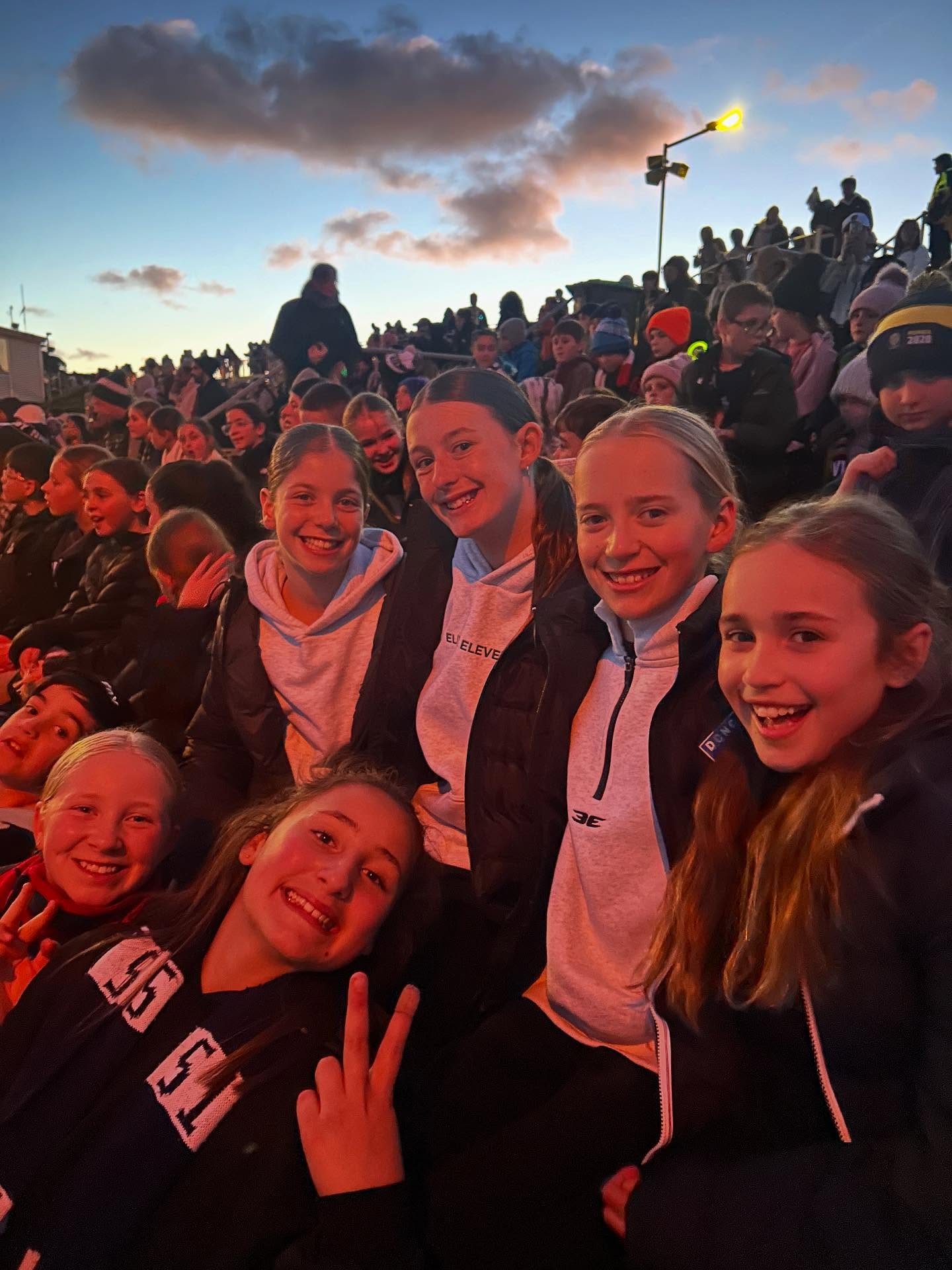 Our 5/6 students have enjoyed their first day of camp finishing off at the Penguin Parade.
#camp #penguinparade #phillipisland