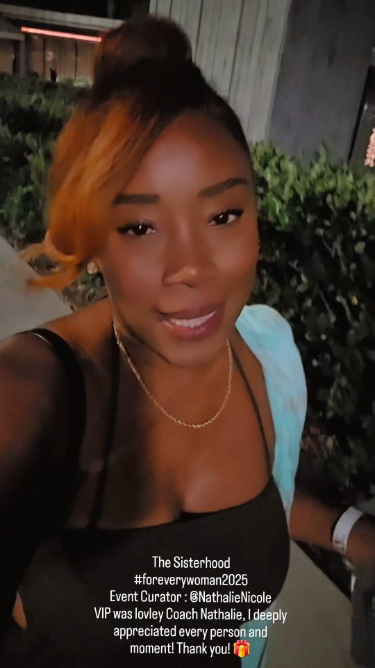 #tbt
Summer isn't over, although school has started. We are still outside!
Last night even was amazing!
Thank you to @nathalienicole and her team.
FOR EVERY WOMAN⭐️