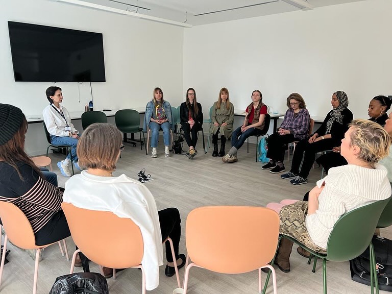 At For Women, we believe that caring for ourselves starts with the simplest, most powerful acts — learning to breathe deeply, stretching with intention, and truly being present in the moment. 🌿 Breath reminds us to slow down. Stretching awakens our bodies. Mindfulness roots us in now.
womenempowerment #womensupportingwomen #womeninspiringwomen #activewomen #forwomenbywomen #mentalwellness #mentalhealth