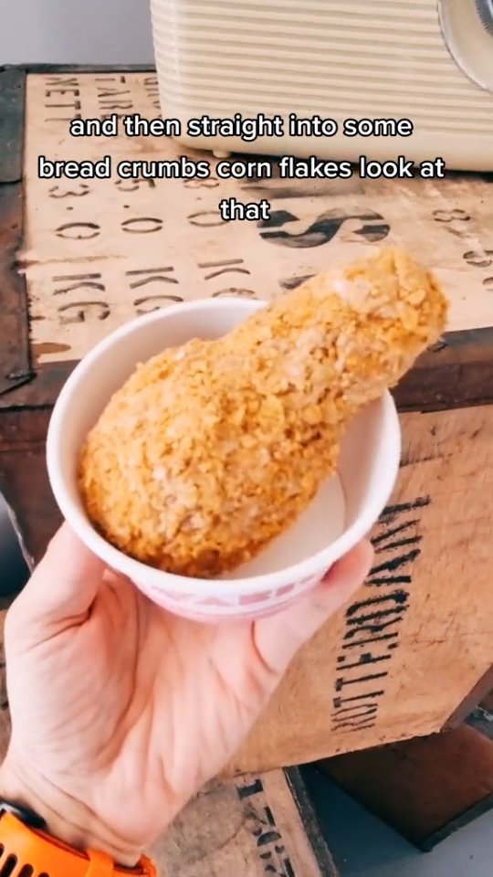 Chicken or Gelato? #chickenicecream #icecreamchicken #gelato #icecream #hitchin #letchworth