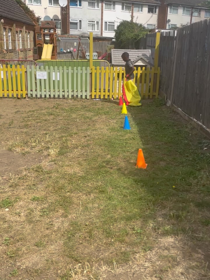 We had a mini sports day for our juniors today. They took part in a relay race, a sack race, an egg and spoon race and a ring toss 🥇 #croydonhaf2025