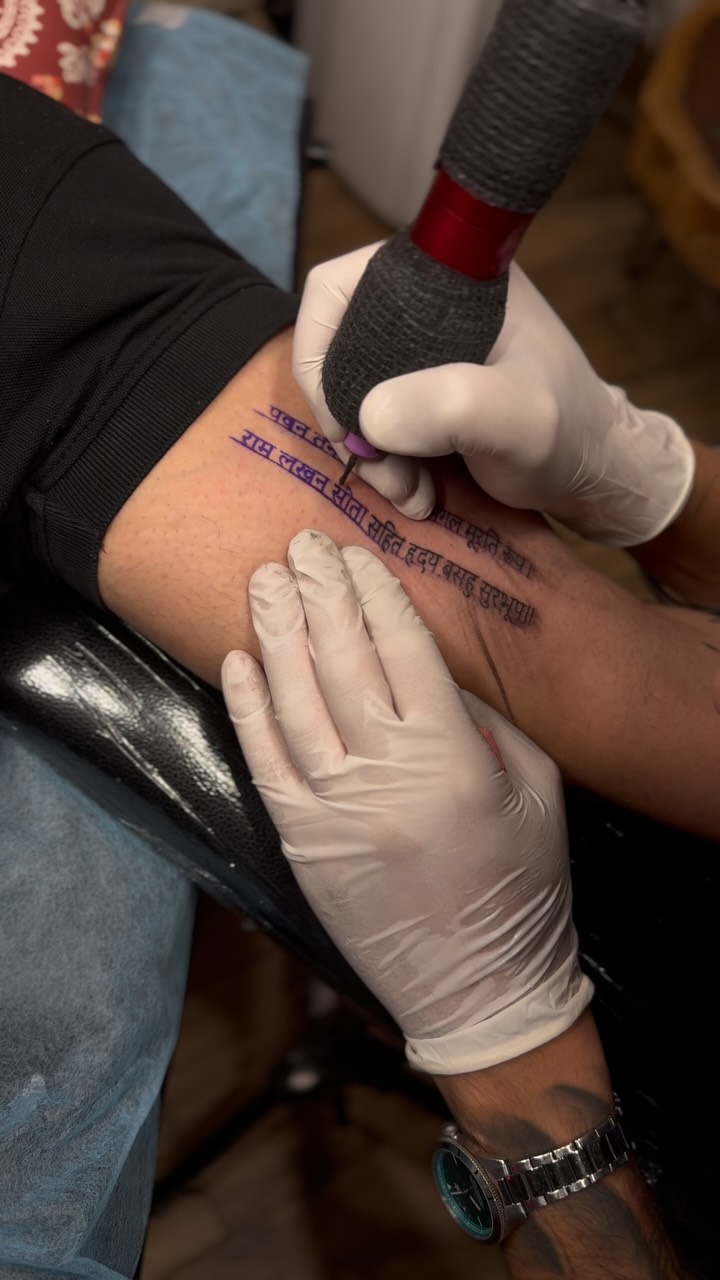#tattoozbyraghav #neatestlinesindelhi #thetattooshopnewdelhi #hanumanchalisa