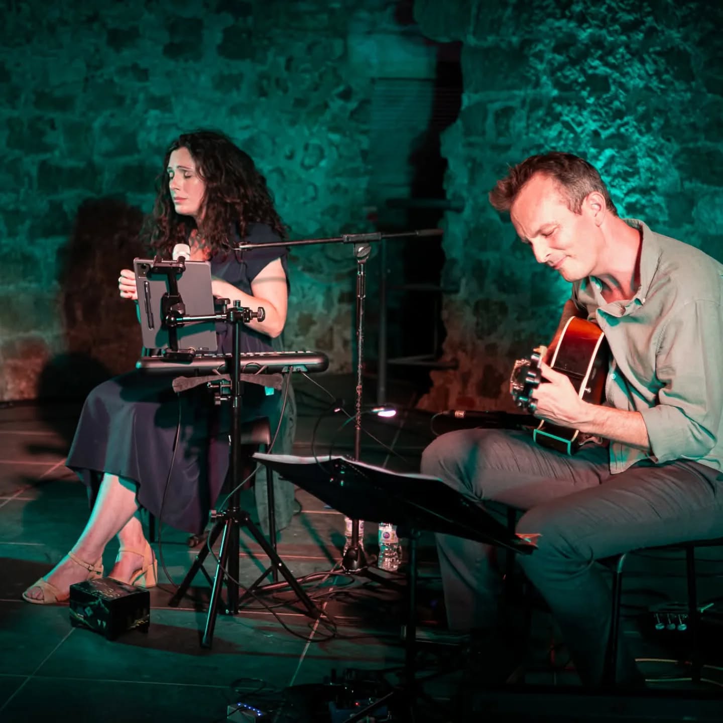 Festival MusicaMós opening 2025 at Castelo de Porto de Mós.
#jazz #jazzfestival #music #fado #portuguesejazz #vocaljazz #jazzguitar