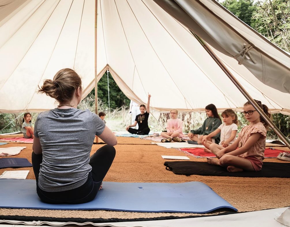 Strong bodies, calm minds, happy hearts ♥️
We’re busy preparing for next week and looking forward to our mindful yoga mornings 🙂↕️ 🧘🏽♀️
#kentkidsactivities #sevenoaks #sevenoaksmums