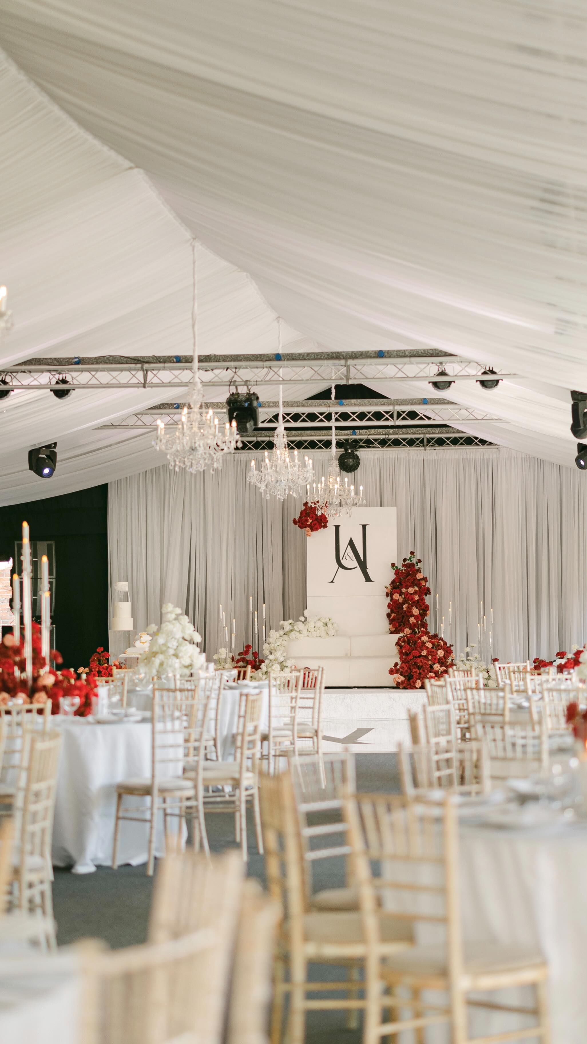 • AANU & UHUNOMA •
BTS: Join us as we transform this Braxted Park reception from an empty room into the couple’s dream setting. Styled with deep red & neutral florals, soft candlelight and elegant details 🤍
______
Decor: @cloudsixtyevents
Content Creator: @puremomentsbya
Dancefloor: @arya.eventsuk
Photography: @iamseyii
Canapés: @snackatizer
Planner: @memories4uweddings
Venue: @braxtedparkweddings
_______
#WeddingDecor #WeddingInspiration #WeddingReception #BeforeAndAfter #BraxtedPark #CloudSixtyEvents #EssexWeddings #LuxuryWeddings #WeddingSetup #UKWeddings #WeddingStyling
