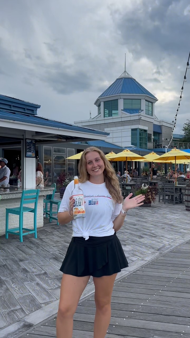 Rain or shine, we were out at Rock the Docks in Lewes serving up Steel Blu Orange Crush samples 🍊🎶 The crowd brought the energy, the music kept us moving, and we loved sharing our favorite summer sip!