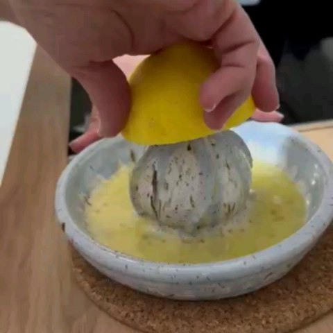 Essen und Trinken aus selbstgemachtem Geschirr ist doch das Grösste 😋😊