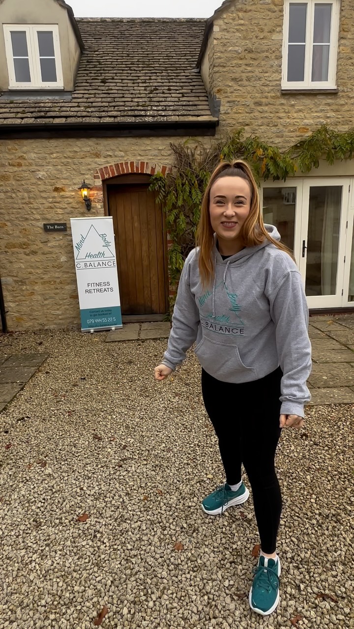 Tomorrow’s the day — bookings open for our October Fitness Retreat🤸🏻♂️
📅 17–22 October
📍 Oxfordshire
🏷 Early bird pricing — available for one week only.
Five days of high-energy training, dedicated recovery sessions, and delicious food — all in the heart of the countryside. Spaces are limited and early bird spots won’t last!
Be ready — the booking link goes live tomorrow 📧✨