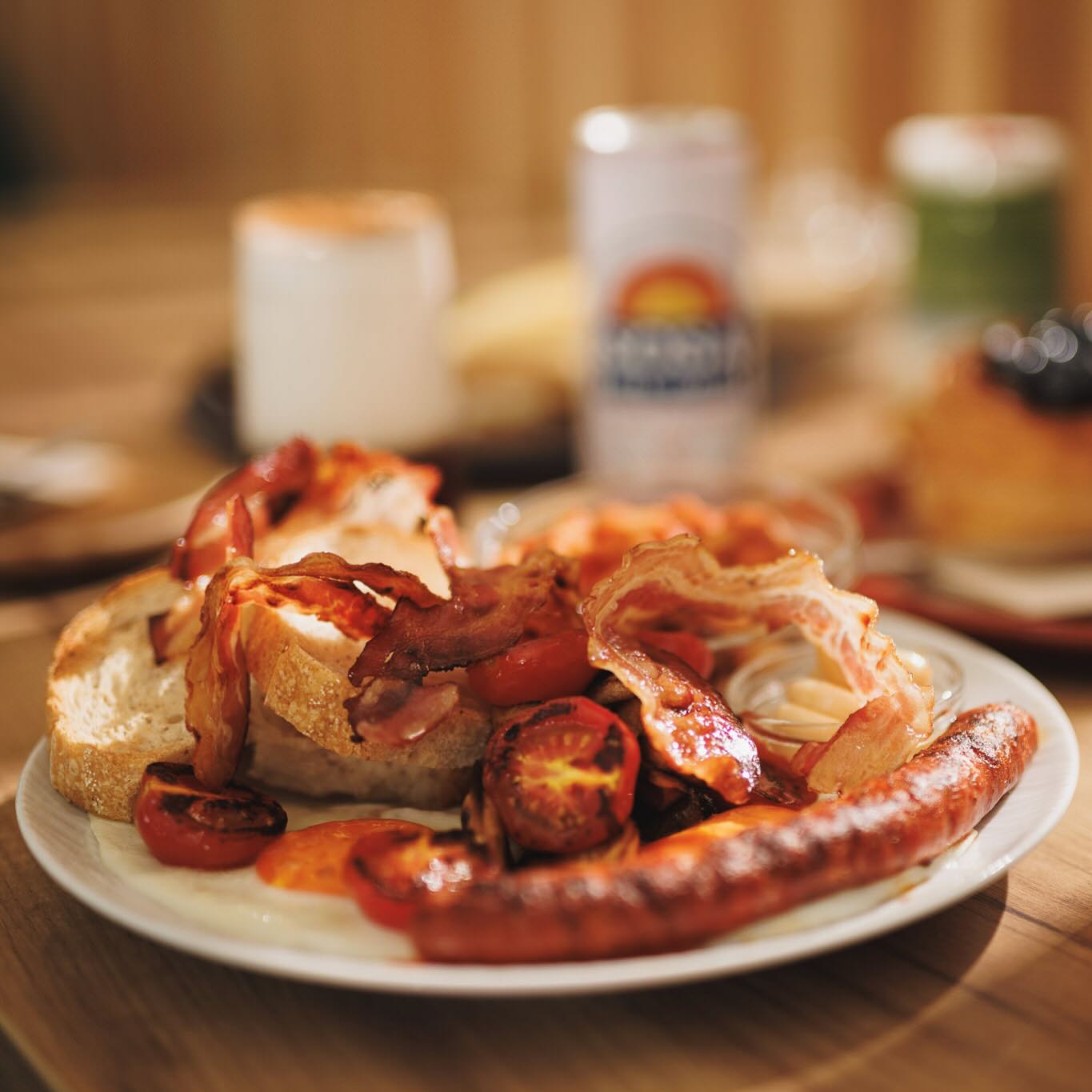 Igazi angol reggeli, gyertek próbáljátok ki! 
#emmarozs #sourdough #englishbreakfast #food