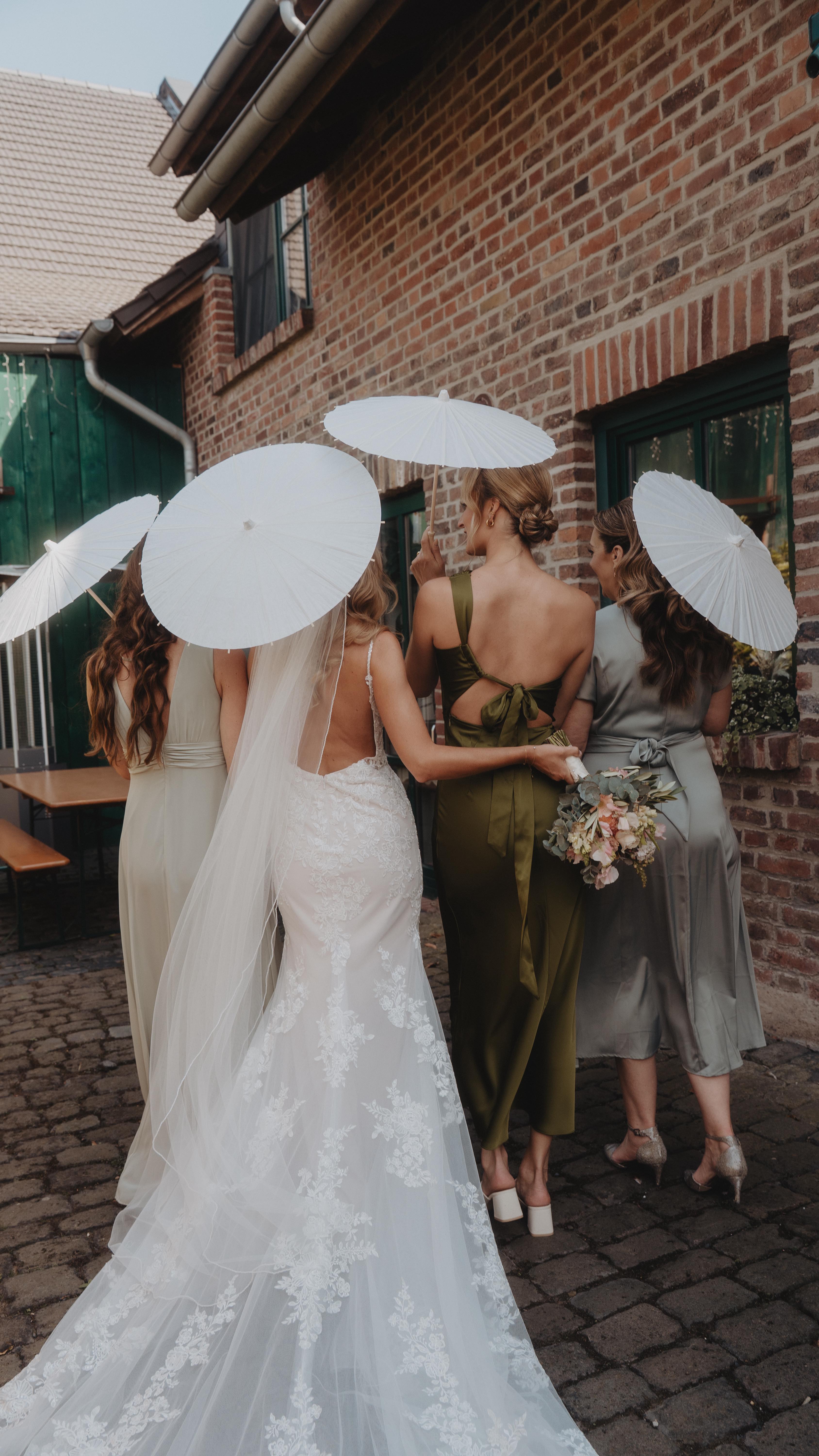 K&J | 20.06.2025 🤍
@eventscheune_millianshof
@hochzeitsrausch_brautmoden
@klangsalon
@funky.ju
@katjab126
@_j_a_n_prvt
#hochzeitslocation #weddinginspiration #millianshof #realwedding #fotografinbrühl #brühl #hochzeitsfotografie