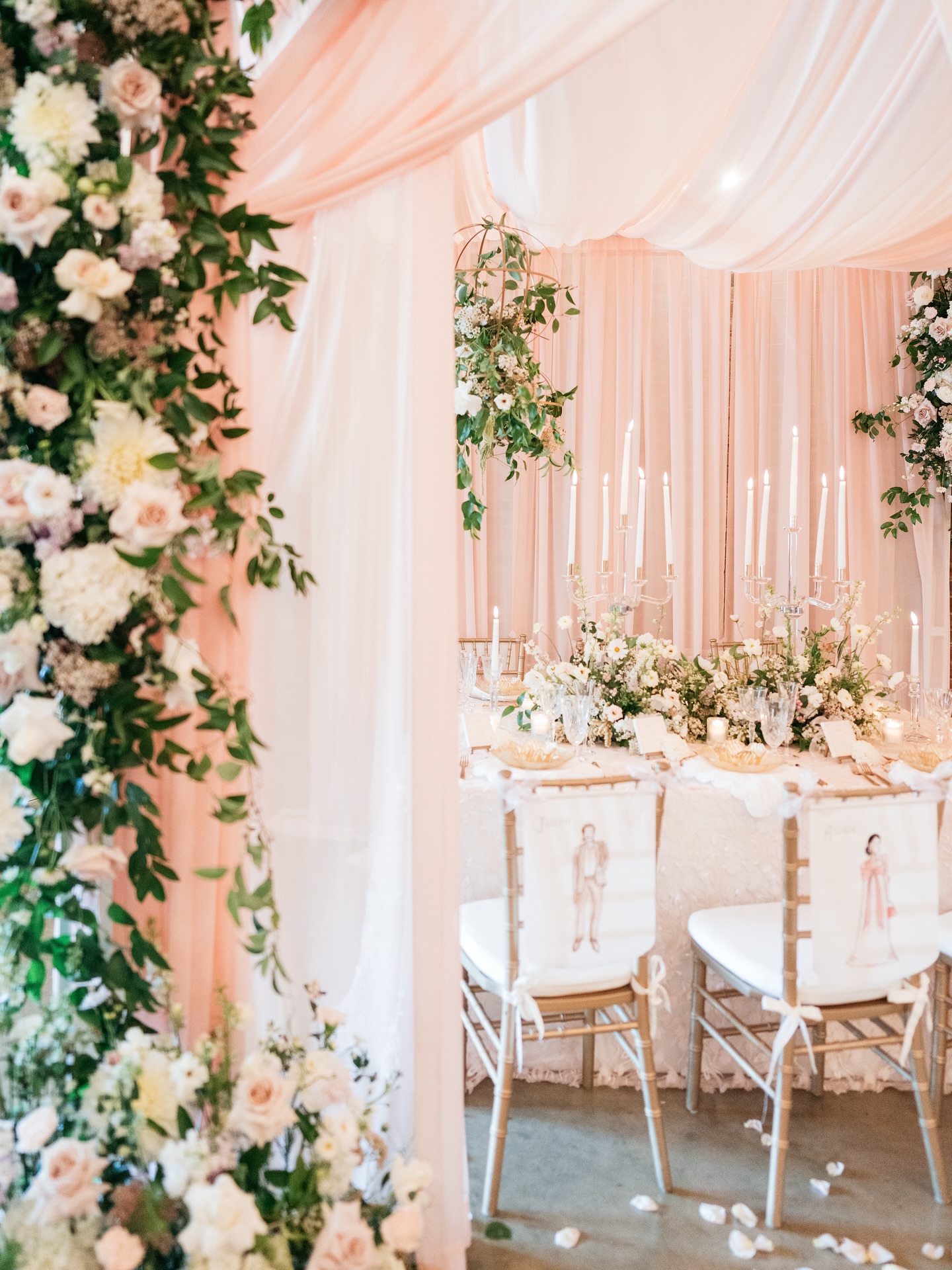 An absolute dreamscape ✨
Layers of soft draping, lush florals, and delicate candlelight create a design that’s as elegant as it is enchanting.
Every texture and every detail are perfectly intertwined to create pure magic.
#tablescape #weddingdesign #mykentuckybride #weddingplanner #eventplanner #luxurywedding