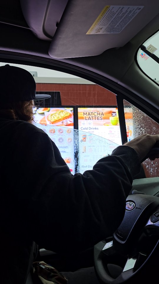 🌧️☀️ No matter the weather, we’re here for our little biz 💜🐝 See you at @carnegieartspree for Day 2 ♡♡