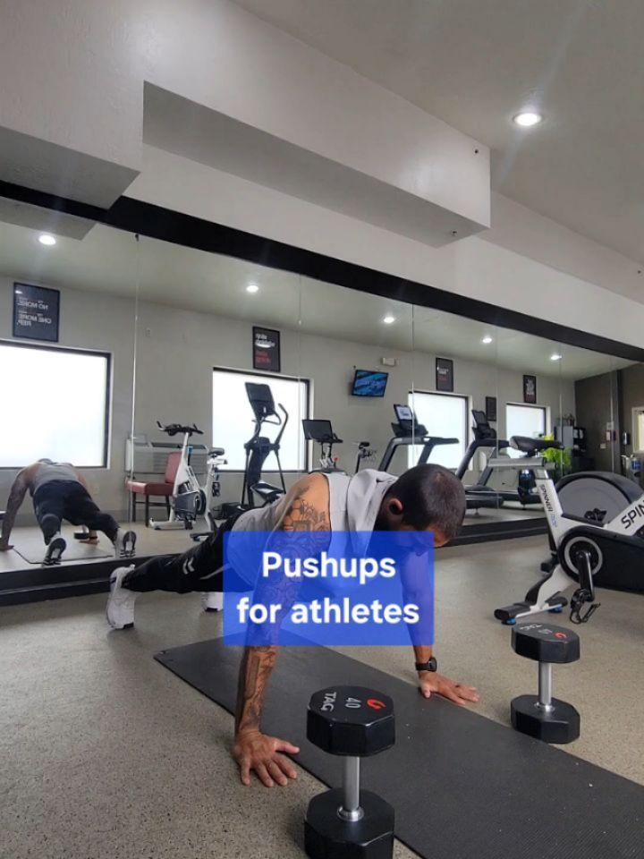 💥Why Plyo Push-Ups for Soccer?⚽️
.
Not just for show — they build explosive power, core strength, and upper-body control.
.
That means:
.
🔥 Stronger tackles.
⚡ Faster reactions.
🧠 Better balance.
🚫 Fewer injuries.
.
Train like you play—fast, sharp, and powerful.
.
Walk The Talk💪⚽
.
.
.
#WalkTheTalk #KeepGrindin #soccer #soccertraining #soccerstrength #soccerworkouts #athletemotivation #athlete #athletic #maleathlete #fitness #orangecountyfitness #californiafitness #pushups #plyopushups #chestday #beardedfitness #beardgang #workout #workouts #dohardstuff #athletedevelopment #athleticdevelopment
