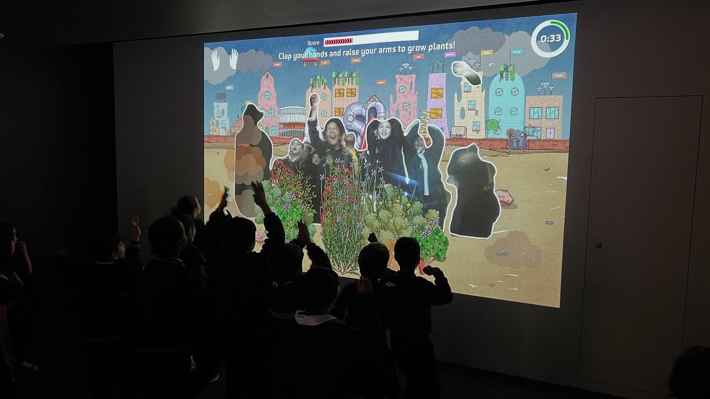 Our curious Year 1/2s had a blast at Scienceworks, learning all about day and night, weather patterns, and what makes our Earth so amazing. 🌦️🌈 Big questions, bright minds! 💡🧠