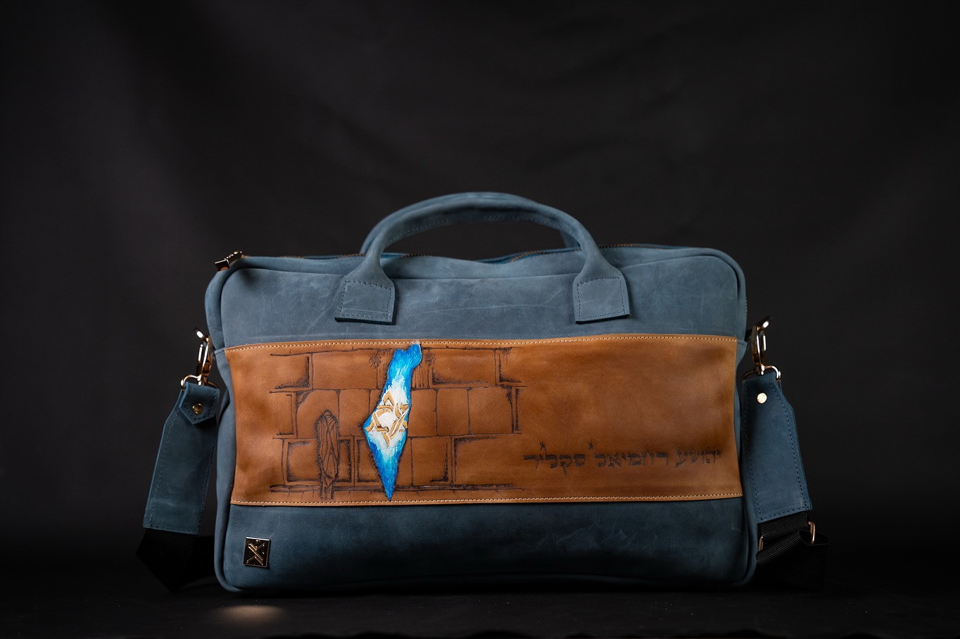 My latest special order creation of a travel tallit bag.
With some free hand painting
I’m so happy and proud about it
What do you think about it?