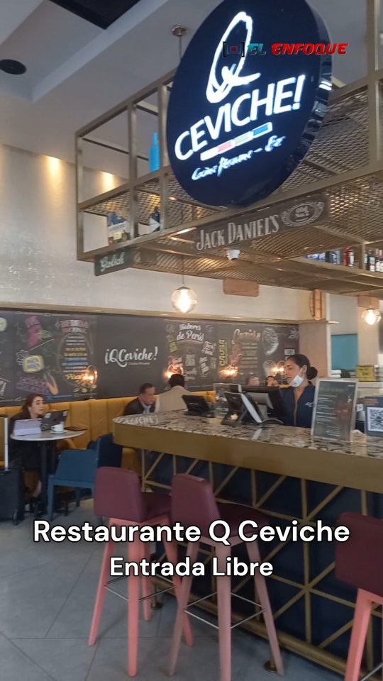 🏙️ Planazo en el corazón de Bogotá.
Si eres de los que ama un buen septimazo, aprovecha y date la pasadita por el Hotel Ibis Bogotá Museo.
En su restaurante Q Ceviche te esperan platos deliciosos y cocteles que saben a momento perfecto.
🎤 Jueves: Noches de karaoke para cantar y reír con amigos.
🎶 Viernes: Rumbita relajada con orquesta en vivo.
Entrada libre, ambiente sabroso y precios que no te dañan el parche.
💡 Ya te dejé la idea… ahora te toca a ti aprovecharla.
#ElEnfoque #HotelIbisMuseo #PlanesEnBogotá #Qceviche #KaraokeBogotá #RumbaEnVivo #CentroDeBogotá #Septimazo #PlanConAmigos #SalsaEnBogotá