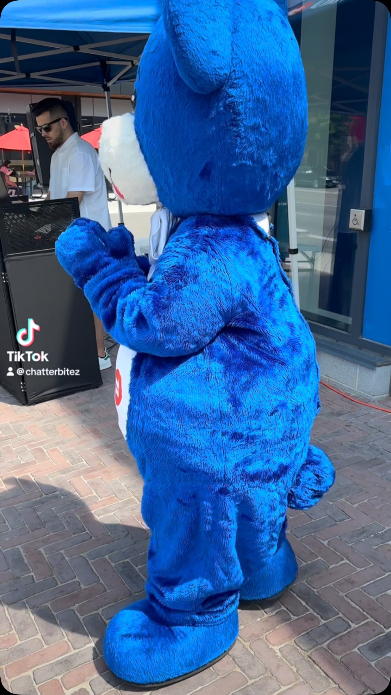 Shoutout to Collective Society for having us at the BMO 1-year anniversary! What a day! 💙