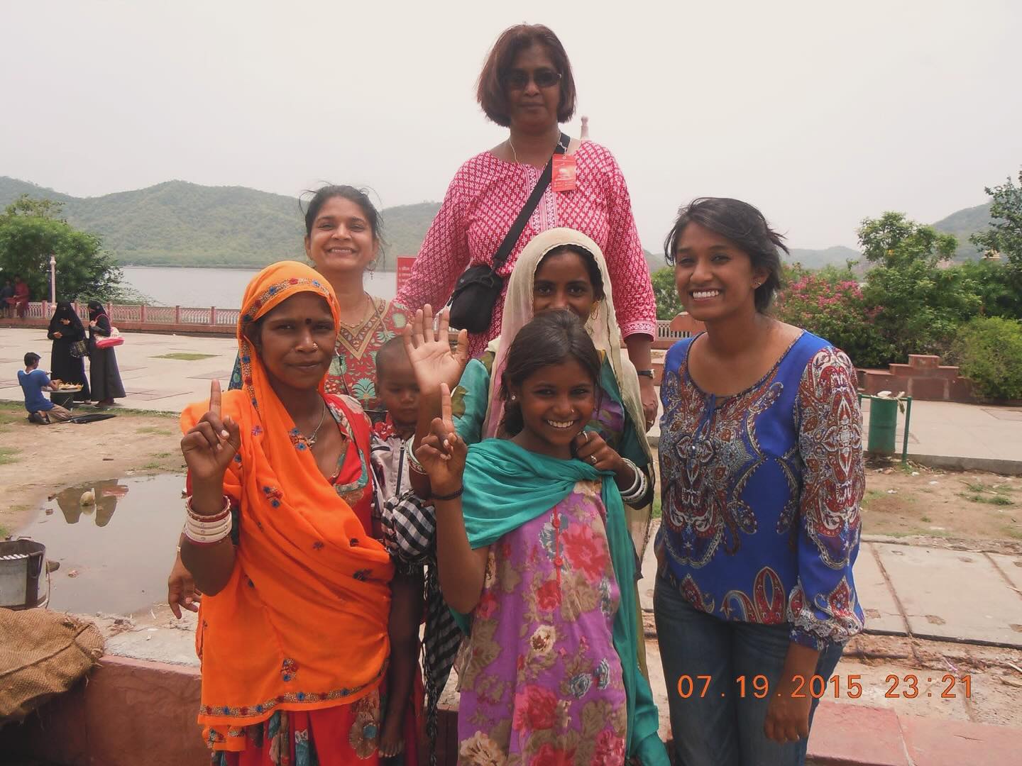 “Throwback to 2015: Exploring India, where every corner was an adventure, every meal was a flavor explosion, and every moment was unforgettable. ✈️🇮🇳 #Wanderlust #IncredibleIndia #2015Memories”