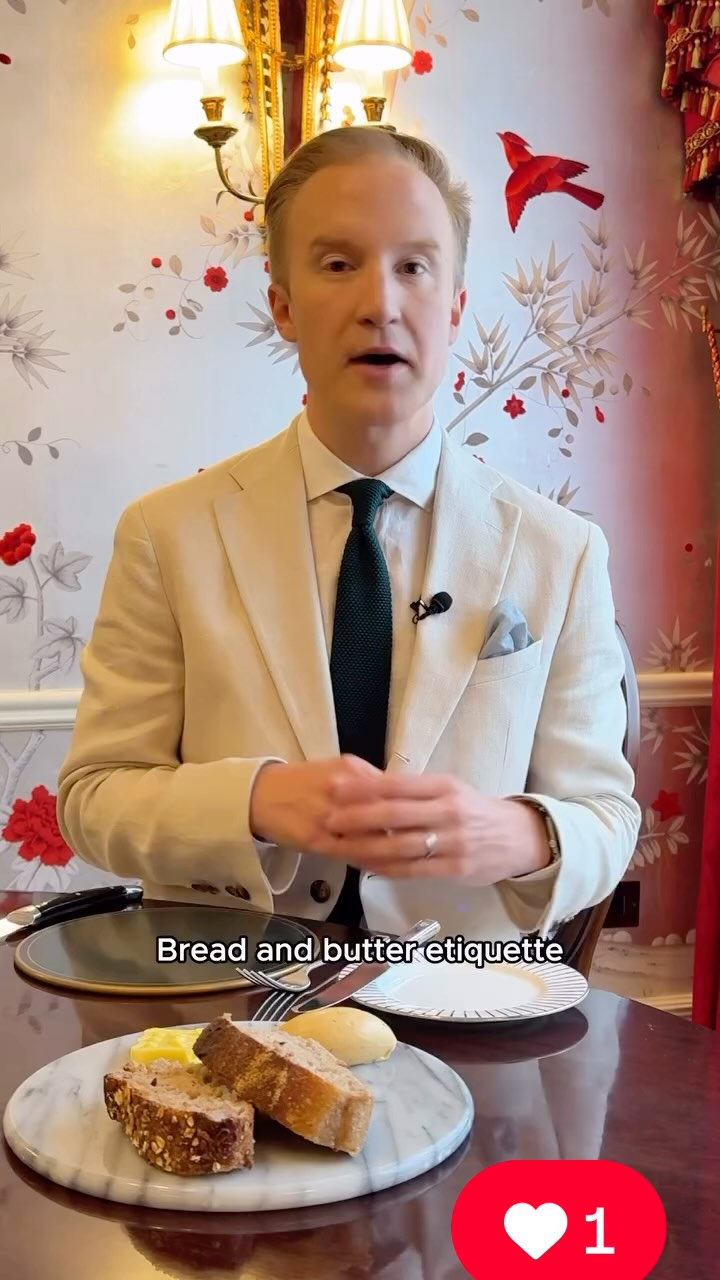When you demonstrate the proper way to butter your bread or dinner roll, you indicate that you truly know your dining manners. #socialetiquette #dinner #mannersmakethman #restaurant #yegevents